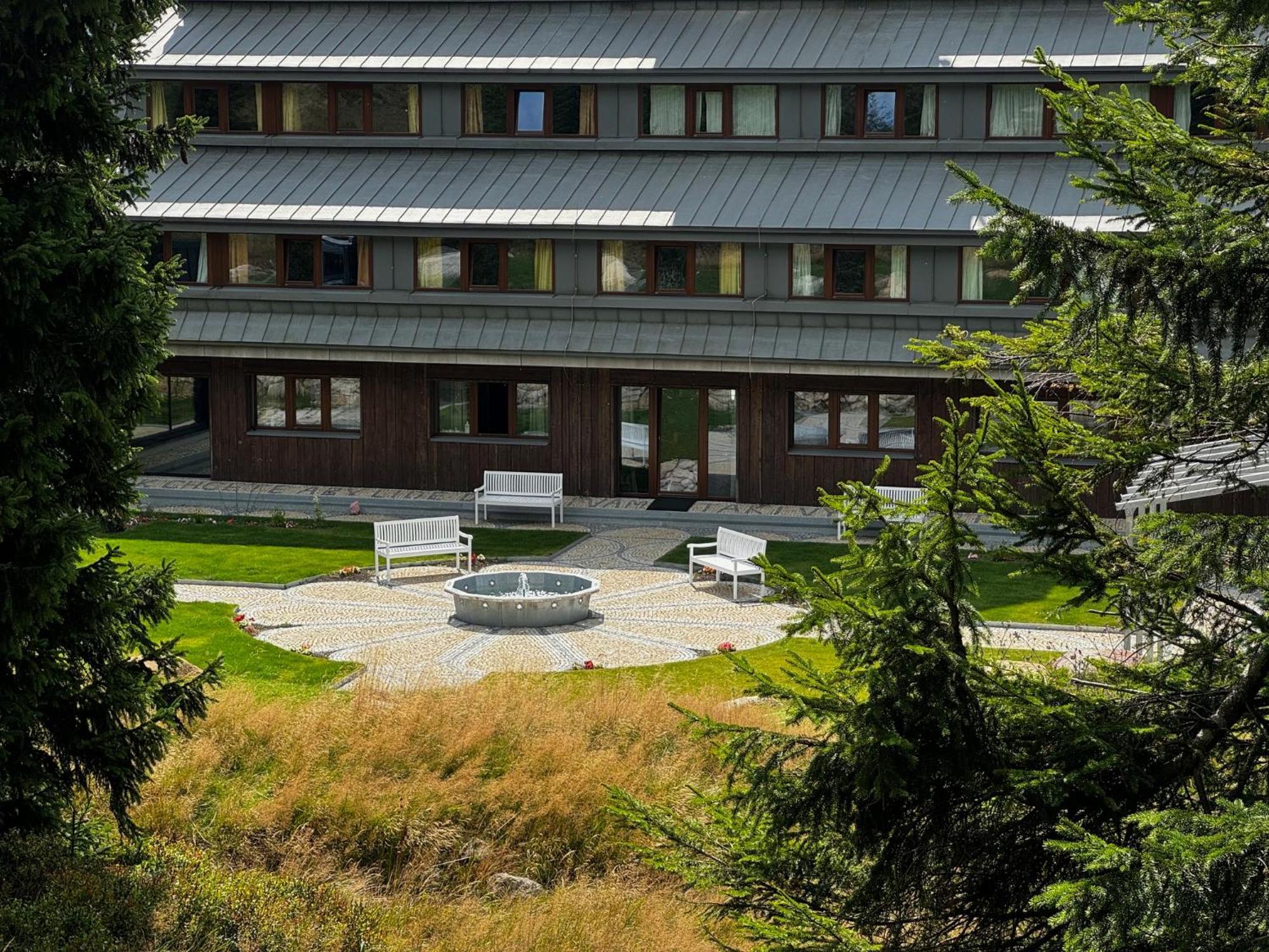 Erlebachova Bouda, Hotel - Resort Svaty Frantisek Špindlerŭv Mlýn Dış mekan fotoğraf